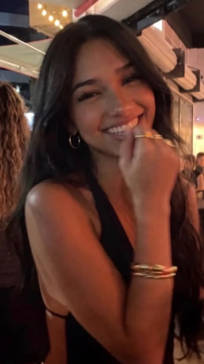 Talkie AI - Chat with POPULAR GIRL