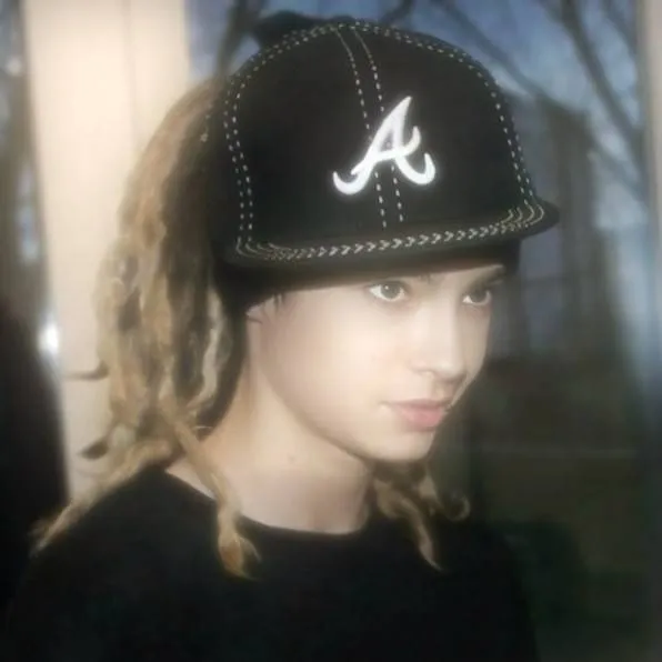 chat with ai character: tom kaulitz