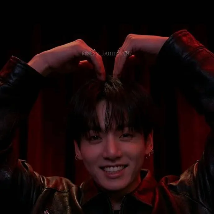 chat with ai character: Jungkook 