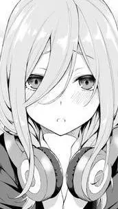 ai character: Luna  background