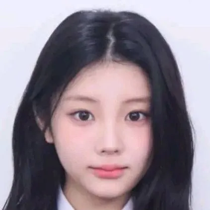 chat with ai character: Wonhee 