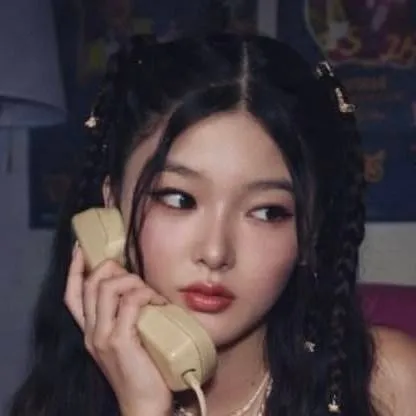 chat with ai character: Yoonchip✨