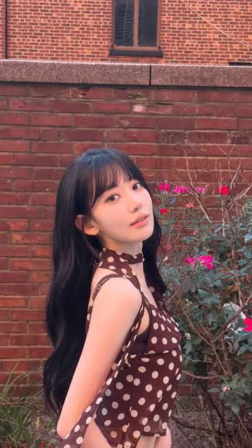 ai character: *.:SAKURA:.* background