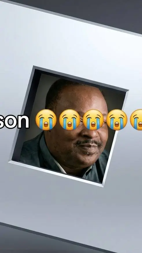 ai character: Son  😭  😭  😭  ?  ? background