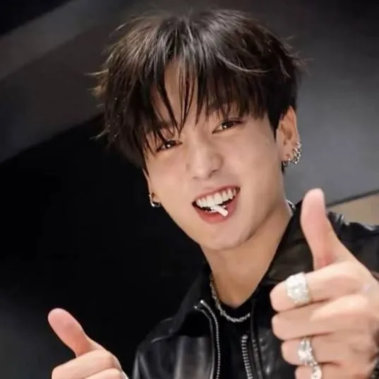chat with ai character: jungkook