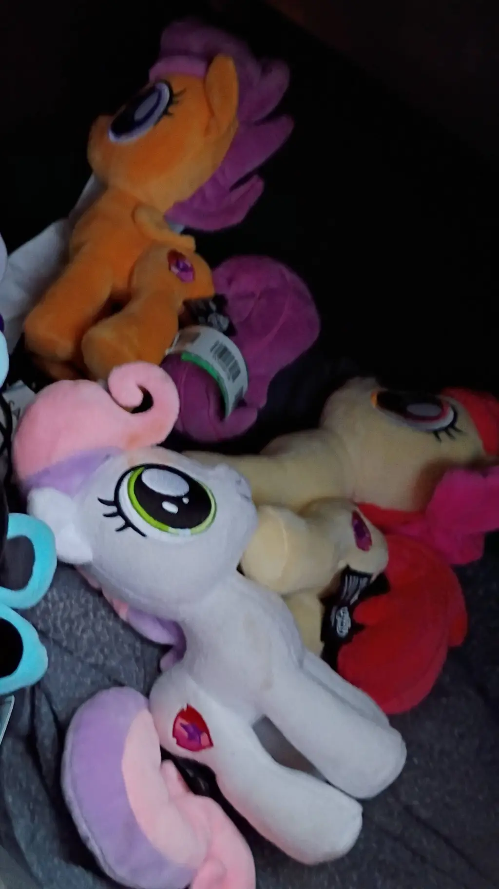 ai character: MLP ig background
