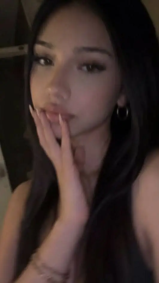 Talkie AI - Chat with Alazae Mori