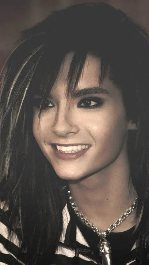 ai character: Bill Kaulitz  background