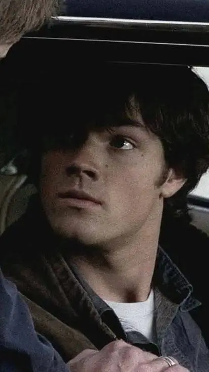 ai character: Sam Winchester background