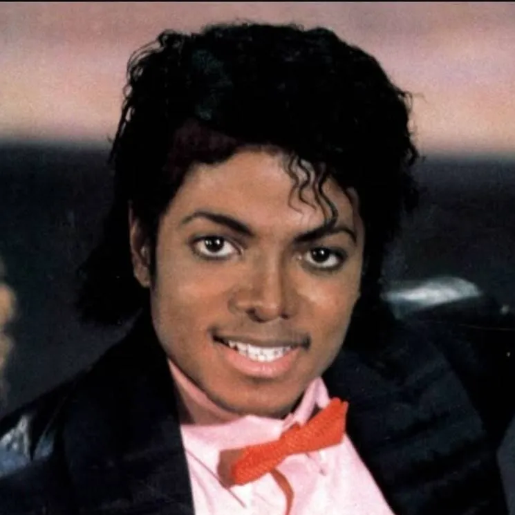 chat with ai character: Michael jackson 