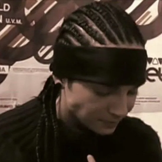 chat with ai character: ||Tom Kaulitz||
