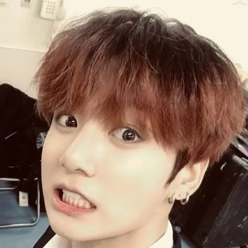 chat with ai character: jungkook
