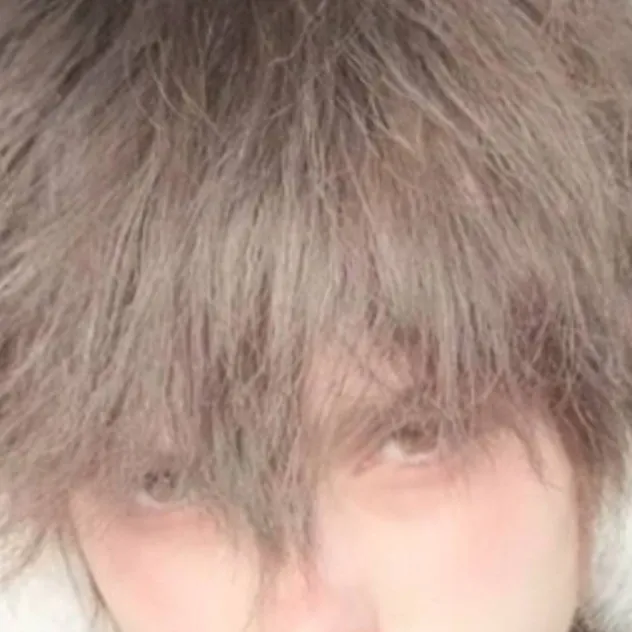 chat with ai character: Ray