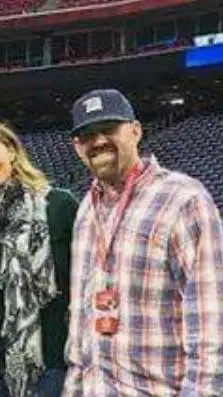 ai character: Kevin Youkilis background