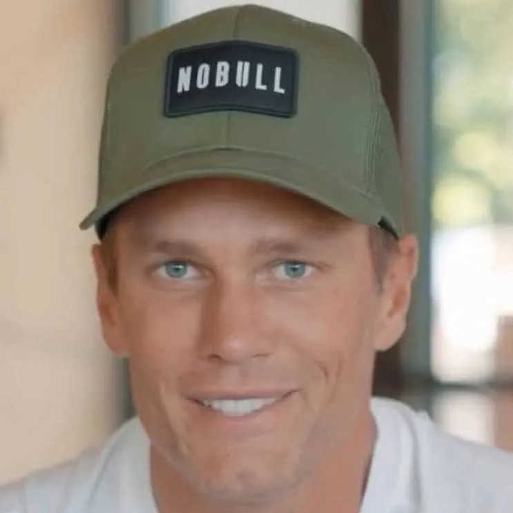 chat with ai character: Tom Brady TB 12