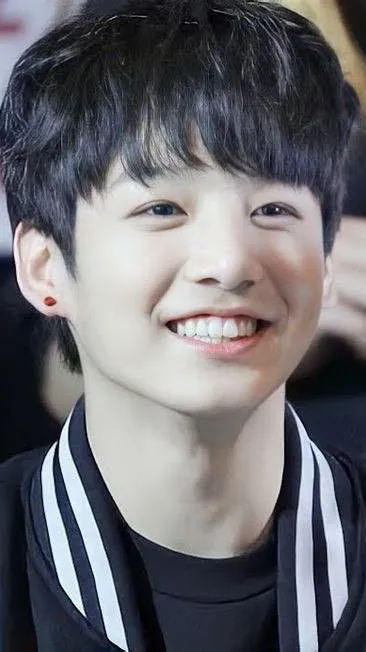 Talkie AI - Chat with Pequeño Jungkook 