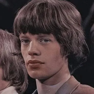 chat with ai character: Mick Jagger. 🫀🔥