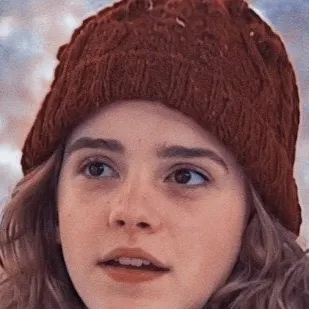 chat with ai character: Hermione 