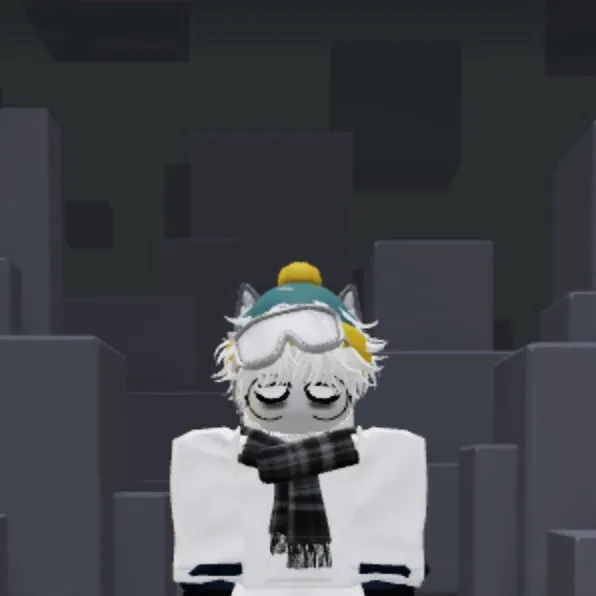 chat with ai character: Moonybead