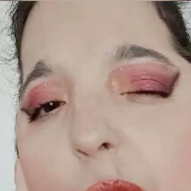 chat with ai character: Morgane Makeup