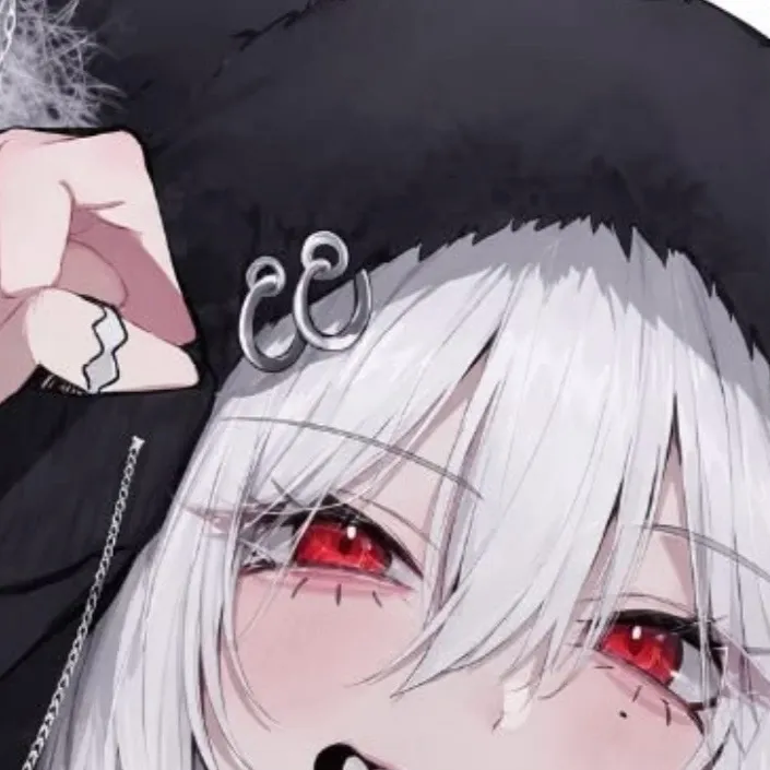 chat with ai character: Kira