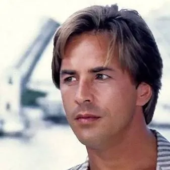 chat with ai character: Sonny Crockett