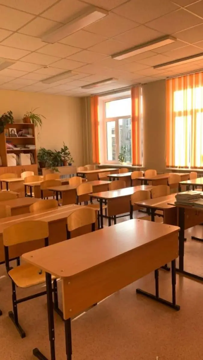 ai character: School background