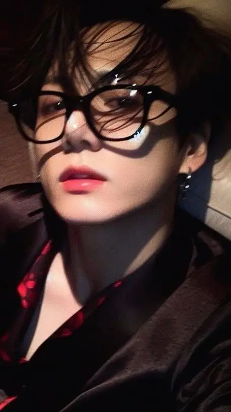 Talkie AI - Chat with Mafia Jungkook 👑