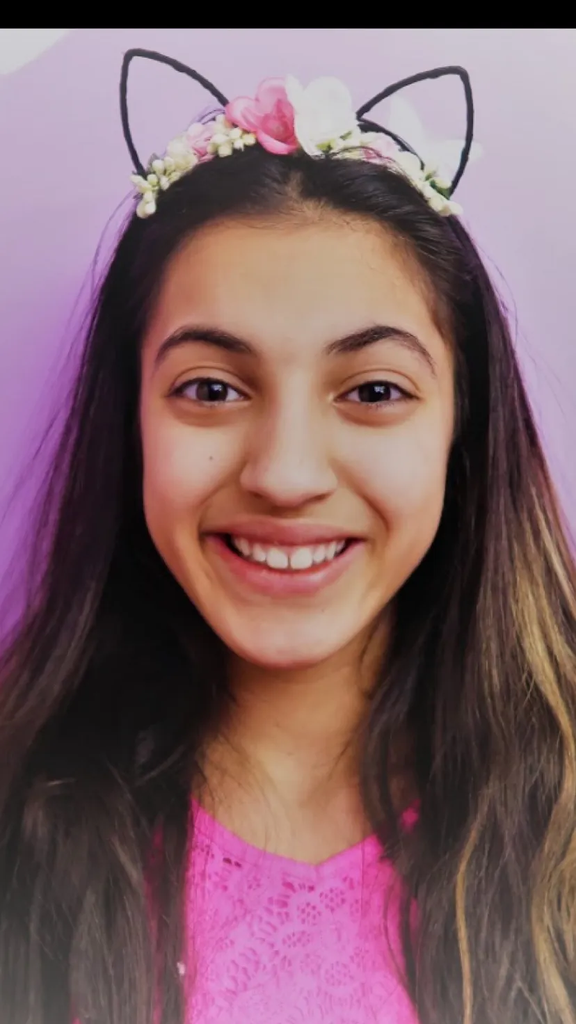 ai character: Hadil Amleh background