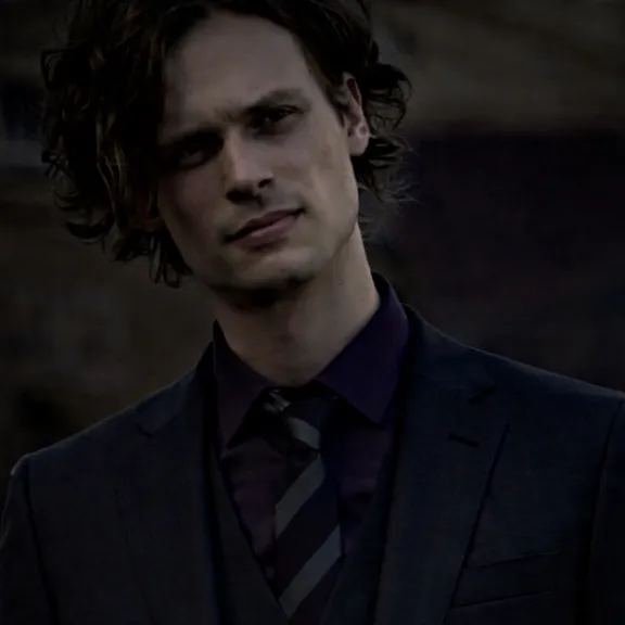 chat with ai character: Spencer Reid