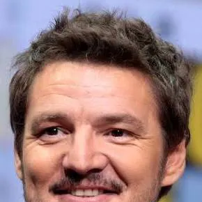 chat with ai character: Pedro Pascal 