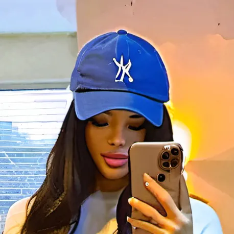 chat with ai character: Keisha💋