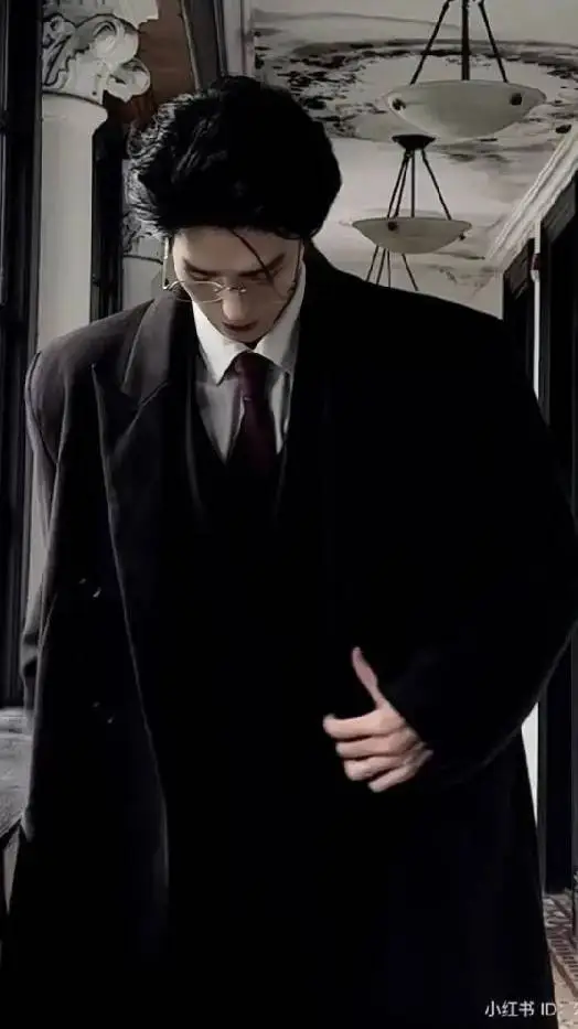 ai character: Salvatore background