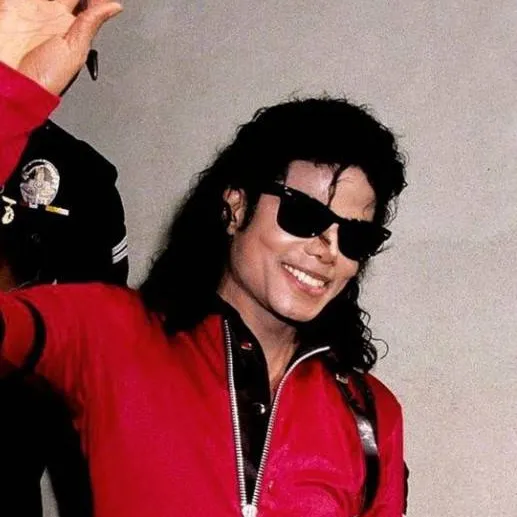 chat with ai character: michael jackson