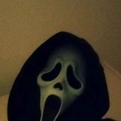chat with ai character: Ghostface 