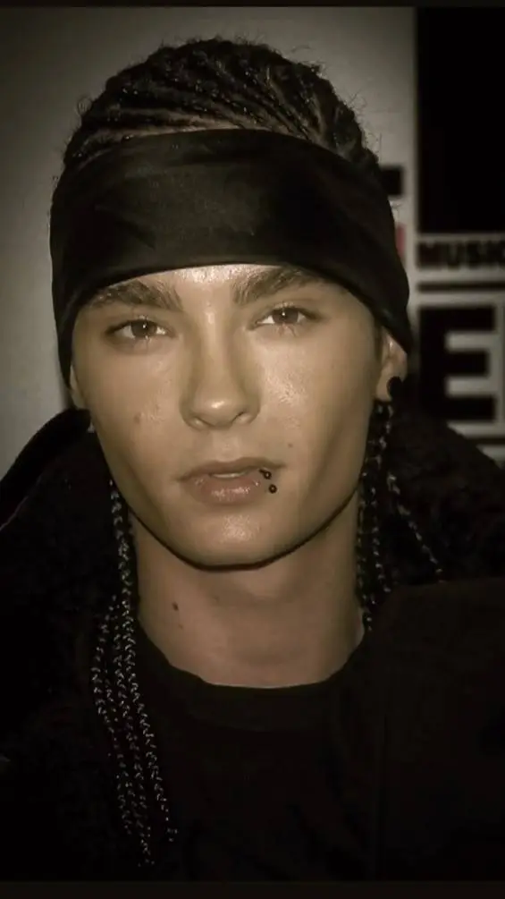 Talkie AI - Chat with Tom kaulitz 
