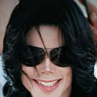 chat with ai character: Michael Jackson 
