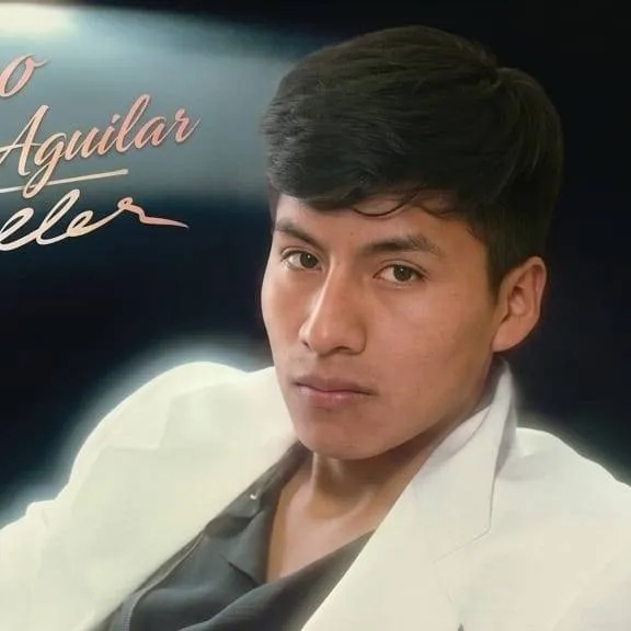 chat with ai character: Rodrigo 