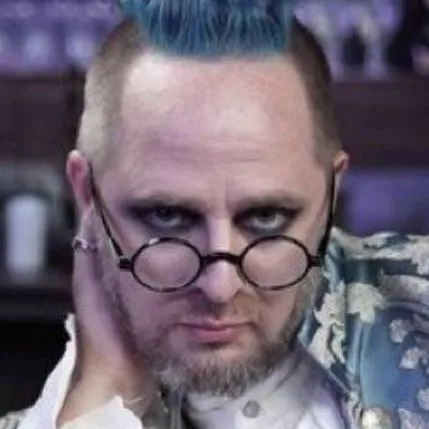 chat with ai character: Taliesin Jaffe