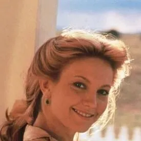 chat with ai character: Lorrie 