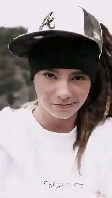 Talkie AI - Chat with tom kaulitz