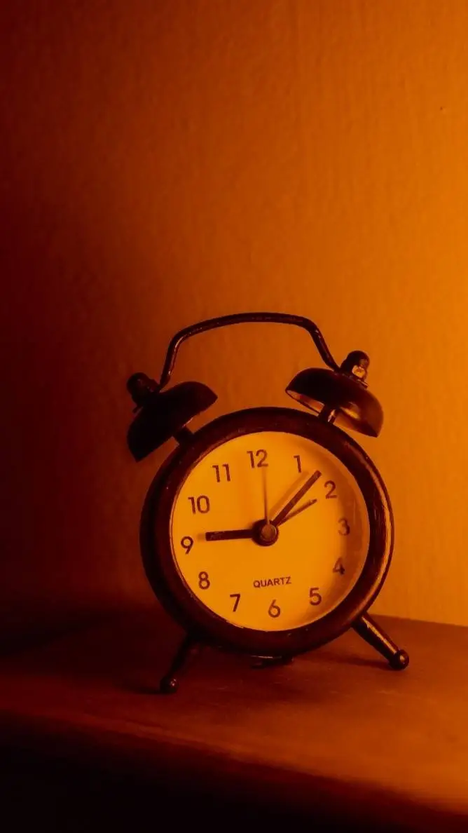 ai character: Eerie Noise background