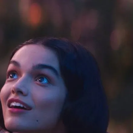 chat with ai character: snow White 