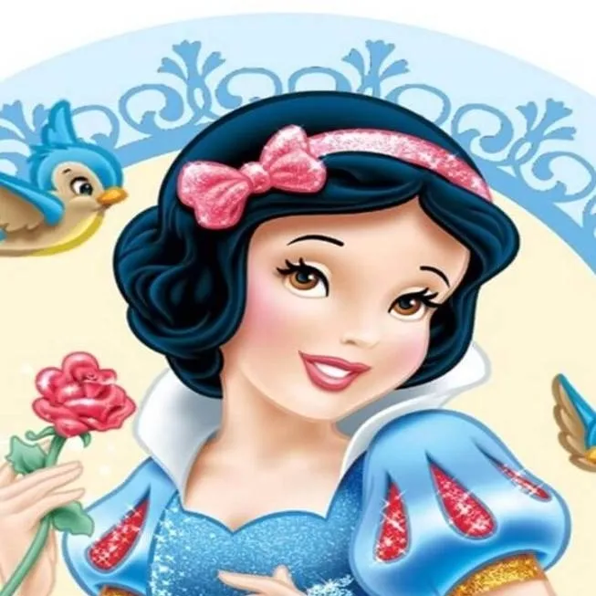 chat with ai character: snow white 