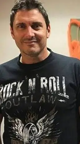 ai character: johnny gioeli background