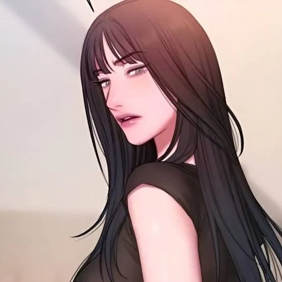 chat with ai character: Yuna