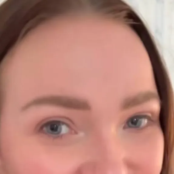 chat with ai character: Alyssa McKay 