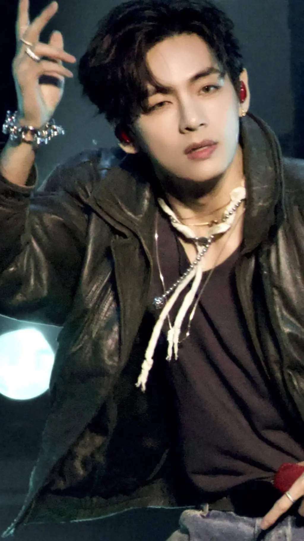 Talkie AI - Chat with Kim Taehyung 