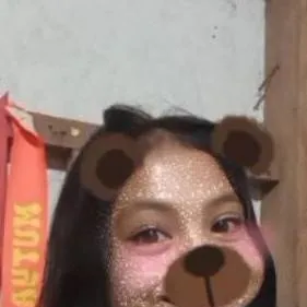 chat with ai character: Miah