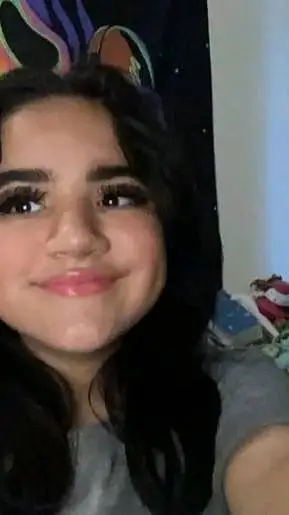 ai character: Camila Manon  background